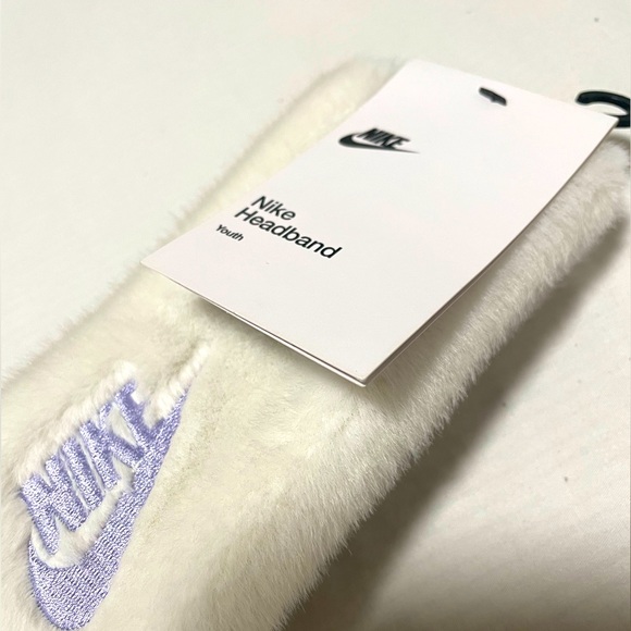 Youth Nike Headband - Picture 1 of 3